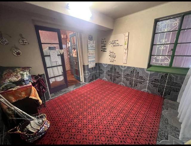 5 BEDROOM HOUSE FOR SALE IN BRENTHURST